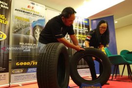 Jatim pasar potensial penjualan ban mobil penumpang
