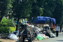 Pemkot Yogyakarta menyiapkan aturan pengurangan penggunaan plastik