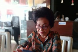 Ketua DPRD:  Nyong-Nona Manado harus bisa jual Manado keluar