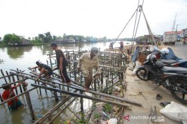 Pembangunan Jembatan Sungai Gardu I