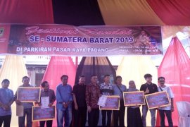 Lima grup penampil terbaik Festival Randai Tradisi Taman Budaya Sumbar