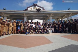 Komunitas trail Waropen susuri trans Papua-Papua Barat