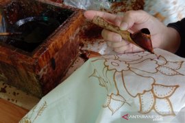 Batik Betawi dipromosikan di ajang lokal-internasional