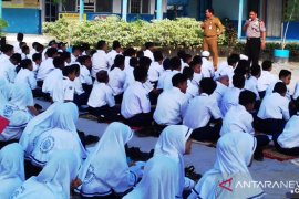 Polisi masuk sekolah, ingatkan tentang bahaya narkoba
