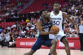 Lakers mendapatkan Kostas Antetokounmpo, adik bintang Bucks Giannis