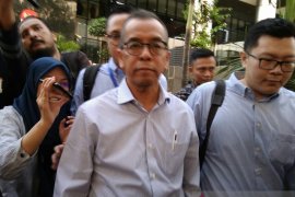 KPK panggil dua saksi tersangka Emirsyah Satar