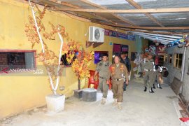 Satpol PP Paser amankan dua pekerja seks komersil