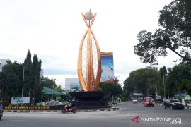 Tugu nol kilometer Palu menuai polemik