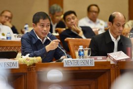 2020, Jonan: Indonesia terlistriki 100 persen