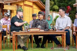 Wakil Dubes Australia apresiasi pelayanan publik di Banyuwangi