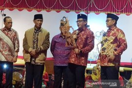PDIP gelar wayang kulit sebagai wujud kepribadian dalam kebudayaan
