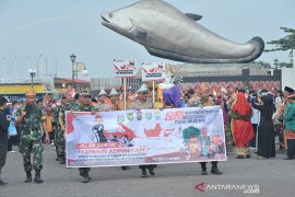 Karnaval Kebhinekaan diramaikan Satuan kepolisian, Kecamatan, dan Ormas Page 4 Small