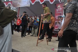 Belasan Permainan tradisional digelar di Festival Permainan anak Page 2 Small