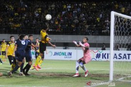 Barito Putera and Persela ended 0-0 at Demang Lehman