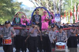 WISUDA PURNA BHAKTI POLRI Page 1 Small