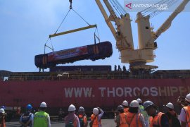 PT INKA kirim pesanan 26 gerbong kereta ke Bangladesh (Video)