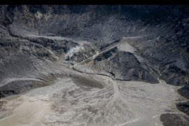 Peningkatan aktivitas Gunung Tangkuban Parahu