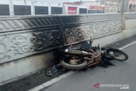 Polisi Bukittinggi buru pelaku begal gasak uang belasan juta