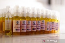 Mahasiswa UMM buat spray antinyamuk berbahan alami cegah DB