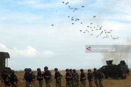 Marsekal Hadi Tjahjanto minta prajurit TNI AU jaga profesionalisme (Video)