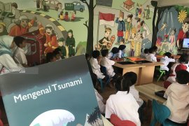 Academician Jenderal Sudirman University reminds importance of tsunami mitigation