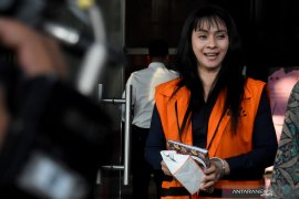 Pengusaha penyuap Bupati Talaud Sri Wahyumi dituntut 2 tahun penjara