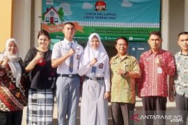 Dua pelajar Bangka Belitung terpilih pengibar Bendera Pusaka di Istana Negara