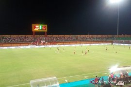 Liga 1 -- Madura United lumat Badak Lampung 5-1