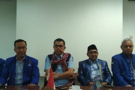 Hinca: Partai Demokrat tetap besar tanpa Tuan Guru Bajang