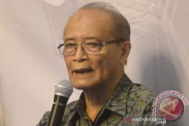 Presiden Joko Widodo utus Mensesneg pastikan kesehatan Syafii Maarif