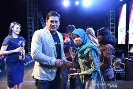 Pemkot Kediri berikan penghargaan dalam "Coin E-Mass"