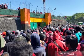 Final Piala Indonesia, PSM  vs Persija ditunda