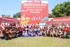 Chairansyah dan Ernawati komitmen wujudkan Kabupaten HST Layak Anak