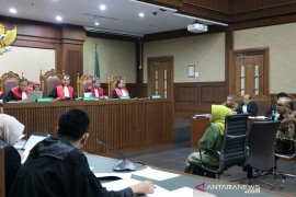 Dirut Pertamina disebut ikut rapat dengan anggota DPR dan pengusaha