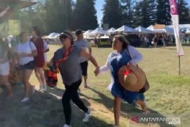 Pelajar SMA California mengamuk tembaki teman-temannya