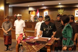 Badung tetapkan empat Ranperda