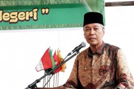 Pemkab Tanah Datar akan bantu warga kurang mampu lanjut kuliah ke PTN