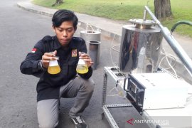 Mahasiswa UGM ciptakan alat pengubah plastik menjadi bahan bakar