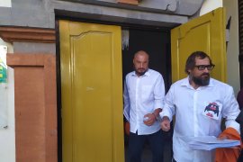 Dua WNA ajukan eksepsi kasus "money changer"