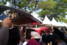 SYL lepas Ichsan Yasin Limpo dengan penuh haru
