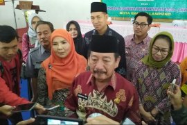 LKKS Kota Bandarlampung bagikan paket daging