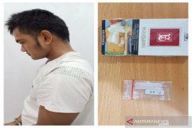 Pengedar sabu-sabu tertangkap saat transaksi