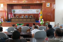 DPRD dengarkan penyampaian RAPBD 2020