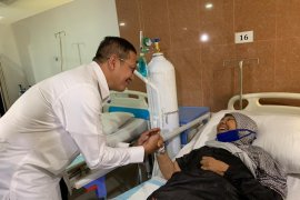 Amirul Hajj jenguk jamaah sakit