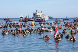 Jajaran Polres Madiun bangga dengan pemecahan rekor dunia selam