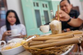 Sedotan bambu asal Situbondo tembus pasar luar negeri