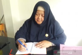 Distan DIY melibatkan ratusan mahasiswa UGM cek kesehatan daging kurban