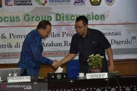 Gubernur NTB tantang para insinyur buat produk inovatif dan kreatif
