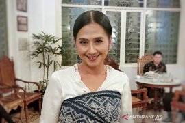 Ayu Laksmi bangga Indonesia Raya dinyanyikan penuh hormat