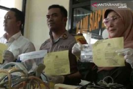 Diduga ada praktik aborsi, Polisi gerebek Klinik Aditama Bekasi